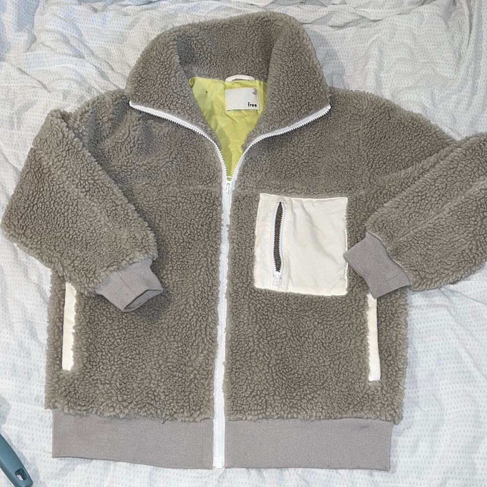 Aritzia Wilfred Free Sherpa Jacket